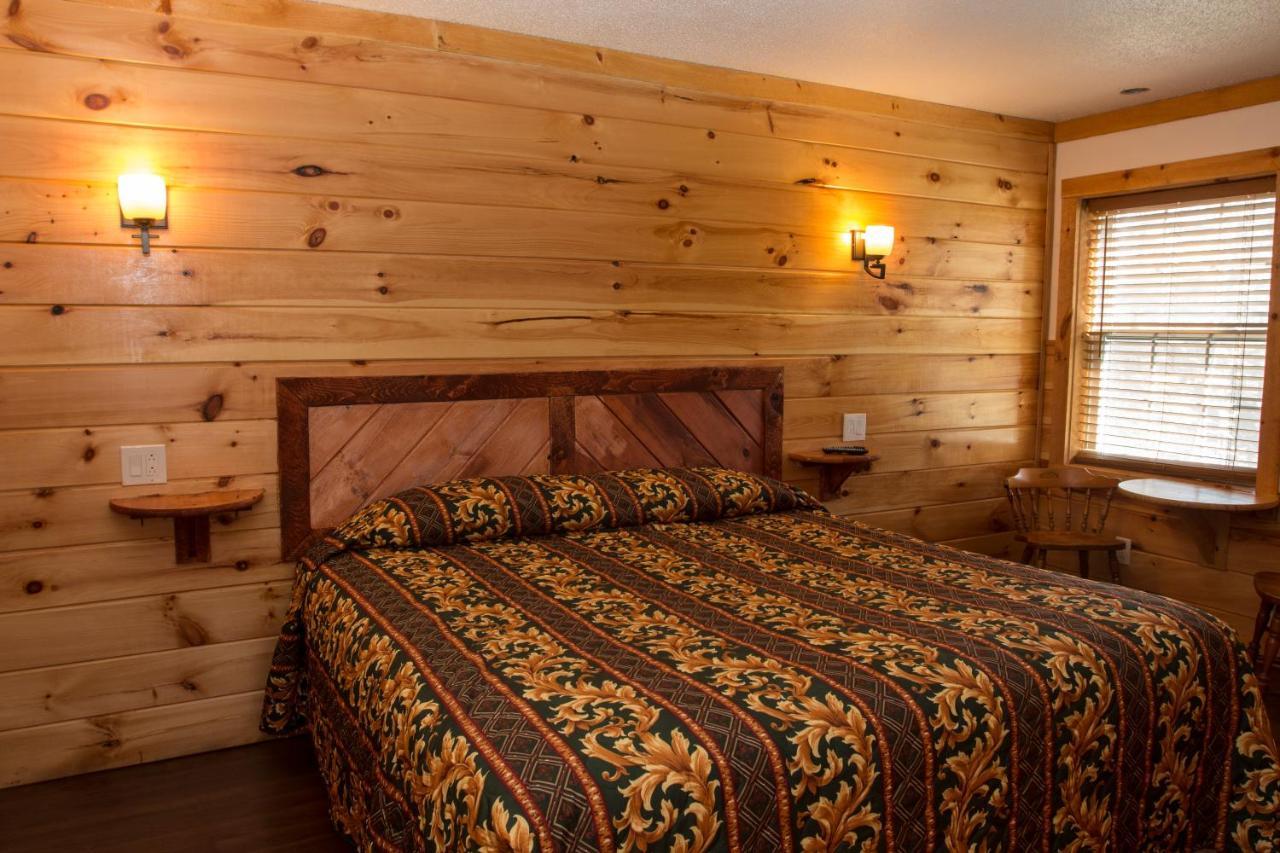 King Hendrick Motel And Suites Lake George Exterior photo